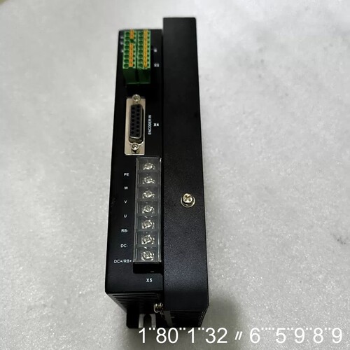 步科伺服驱动器FD133-LA-003，