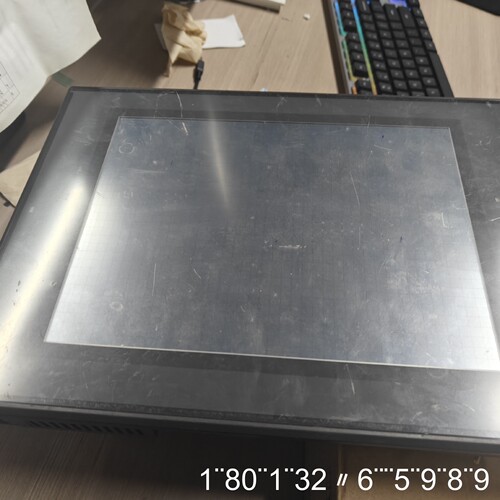 触摸屏VT3-V10，带模块。功能完好，有