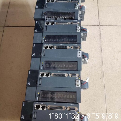 伺服驱动器 IS620MT3R5I