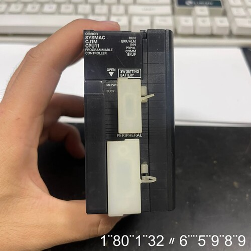 PLC CJ1M CPU11