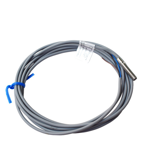 M5小型接近开关E2E-X1C1传感器24V三线直流NPN常开距l离1.5mm