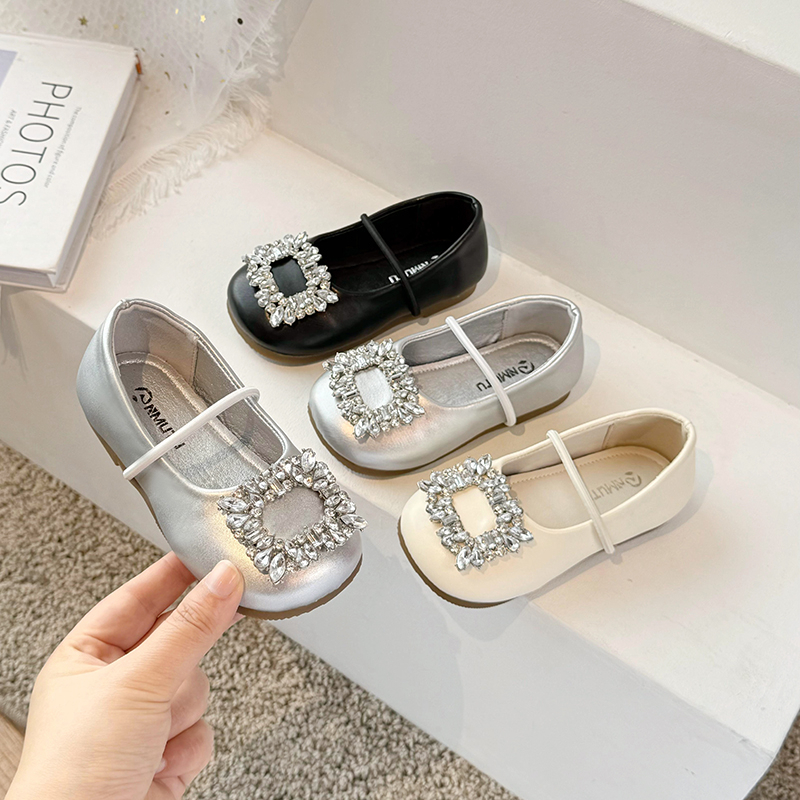 女童小皮鞋2025秋季新款爆款