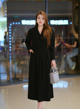 XYD71295熙芸秋季新款高级设计感简约大气遮肉显瘦A摆大码连衣裙