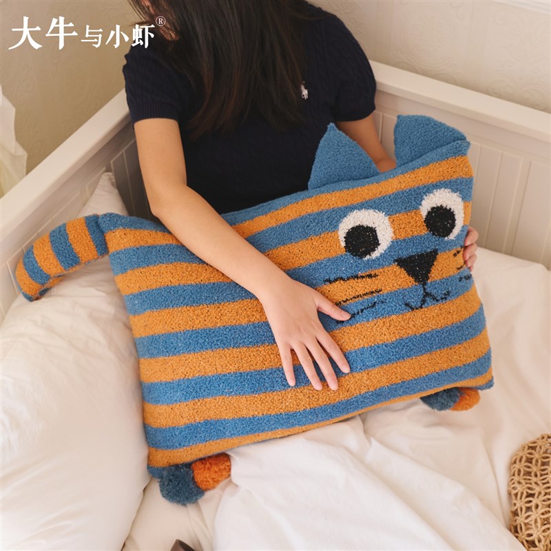 ins风可爱卡通动物抱枕床头x长条靠枕儿童房装饰拍照道具节日礼物