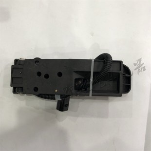 适配重汽豪沃轻卡油门踏板加速传感器LG9704570050 LQG9704570051