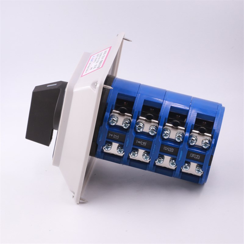 万能转换开关LW26-125/4带防水盒三相四线两路P双电源电机切换125