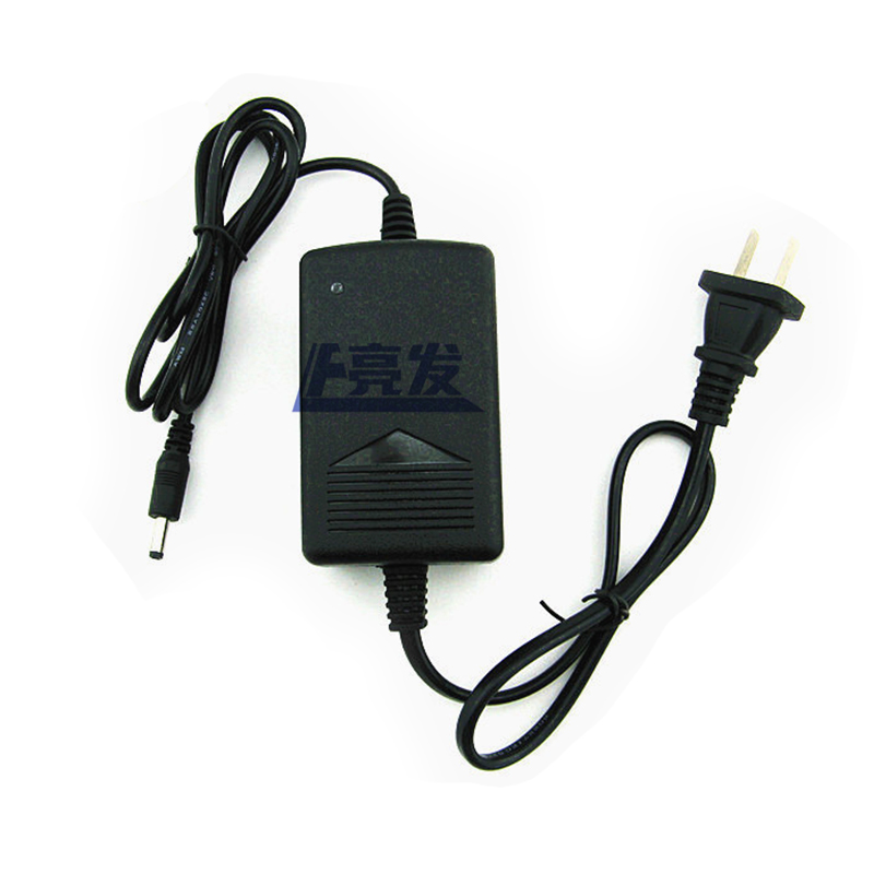 包邮摩托车汽车电瓶充电器6V/12V铅酸蓄电池智能20AH厂家直销2A4A