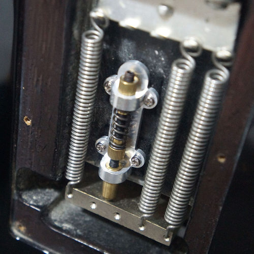 极速解决跑音问题 双摇琴桥零点系统ESP PRS电吉O他Ibanez摇把弹