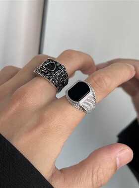 新品扑克黑桃戒指男款潮牌复古z黑宝石嘻哈女酷食指戒钛钢指环男