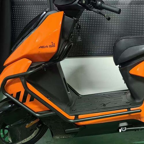 ae4se摩新款电动车/电核u适用配件杠款极自ae4i护电zeeho尾架杠护