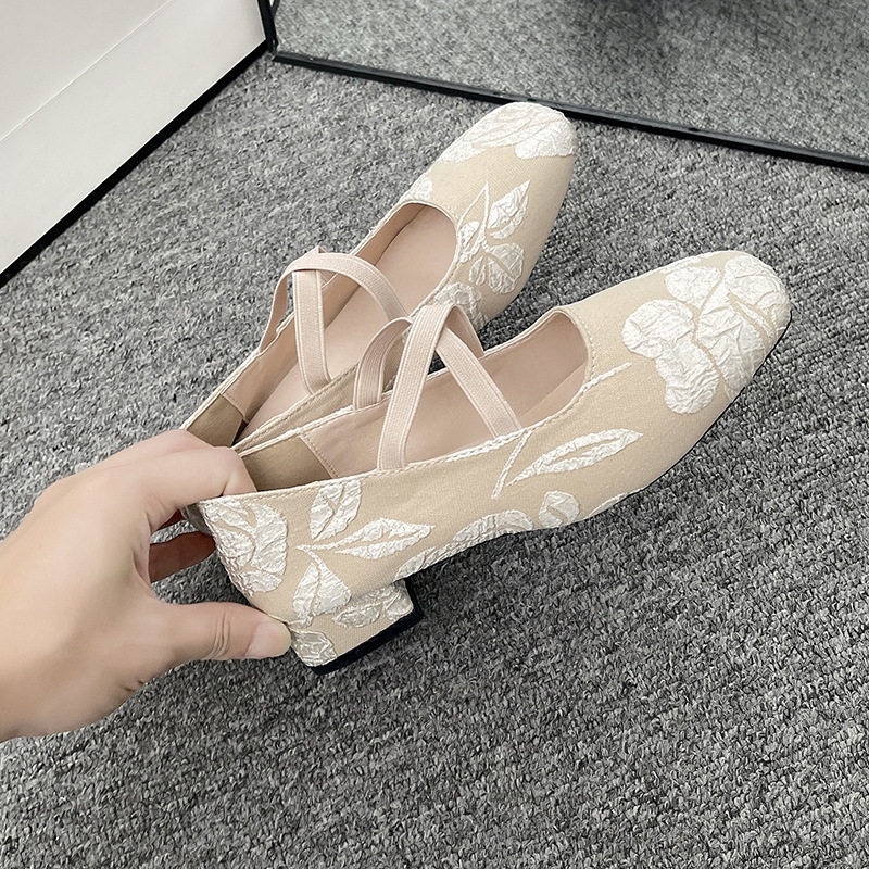 iFASHION轻奢新中式配旗袍的鞋子复古玛丽珍鞋女平底交叉带单鞋女
