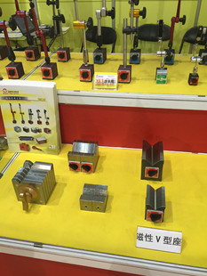 机床灯工作灯 L60 磁性机床灯 供应机床卤素灯