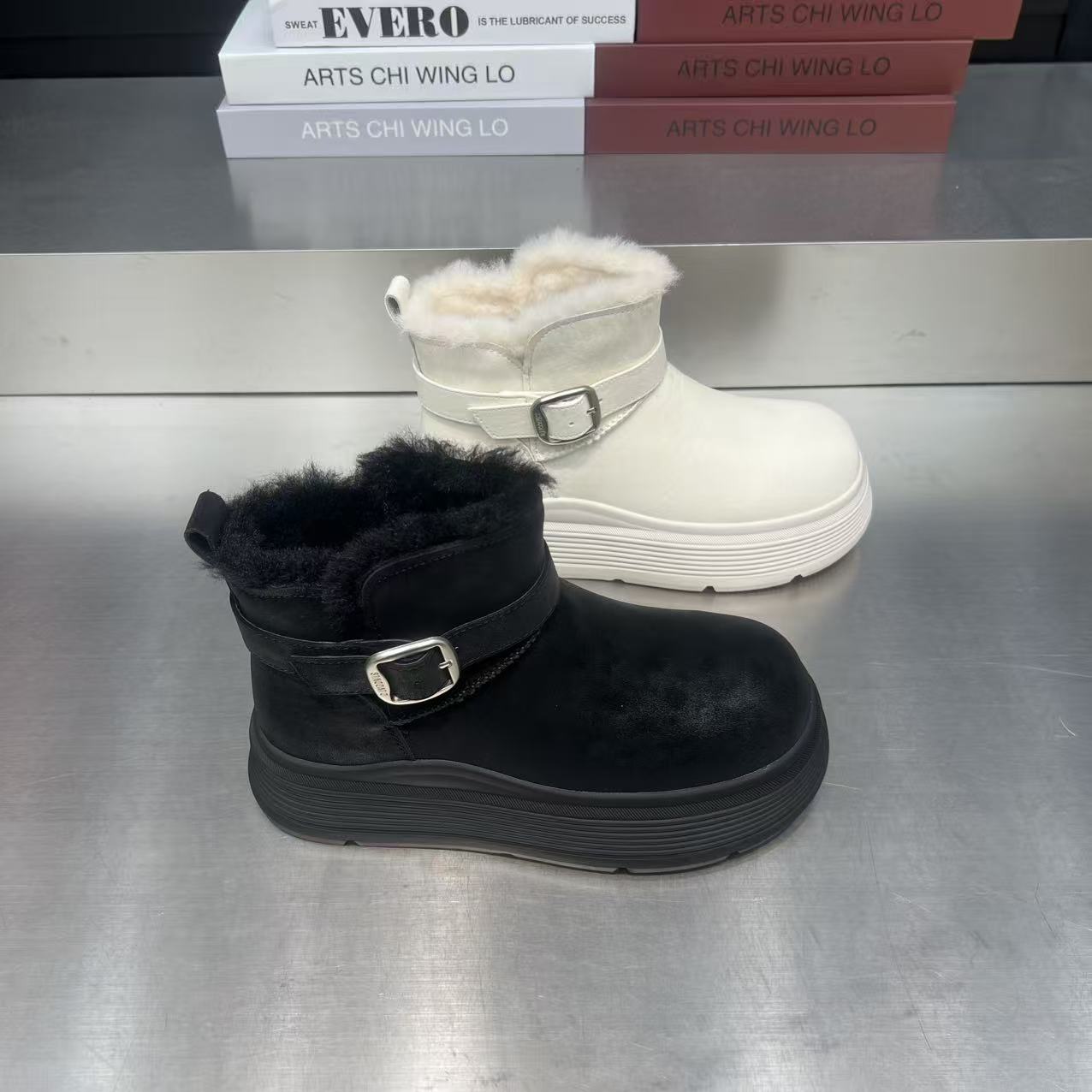 真皮加绒白色厚底雪地靴女2025冬季新款百搭防水防滑舒适保暖棉鞋