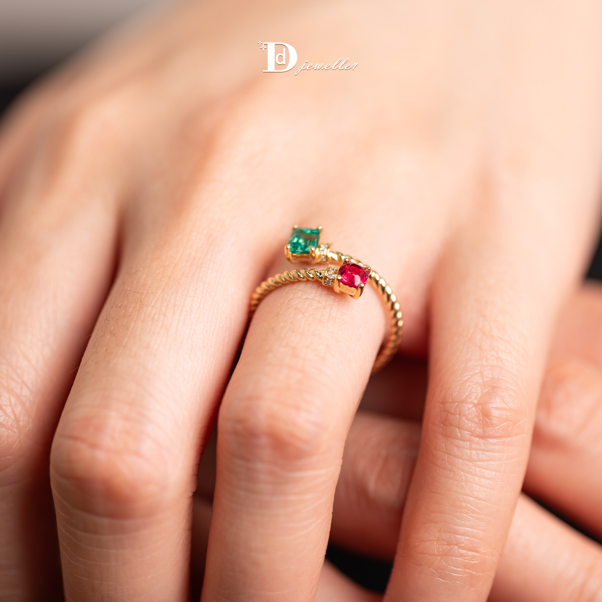 【珠宝人DD】现货18k金镶嵌哥伦比亚祖母绿伴红色尖晶石戒指套系