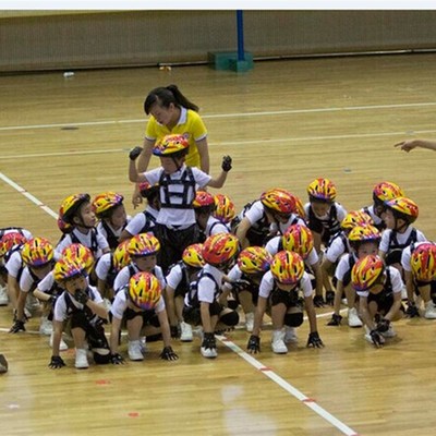 六一油城酷娃儿童演出服装男女z童小荷风采舞蹈幼儿轮滑舞台表演