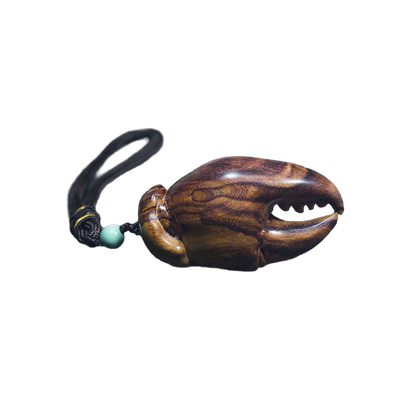 海南黄花梨手把件手里有钱