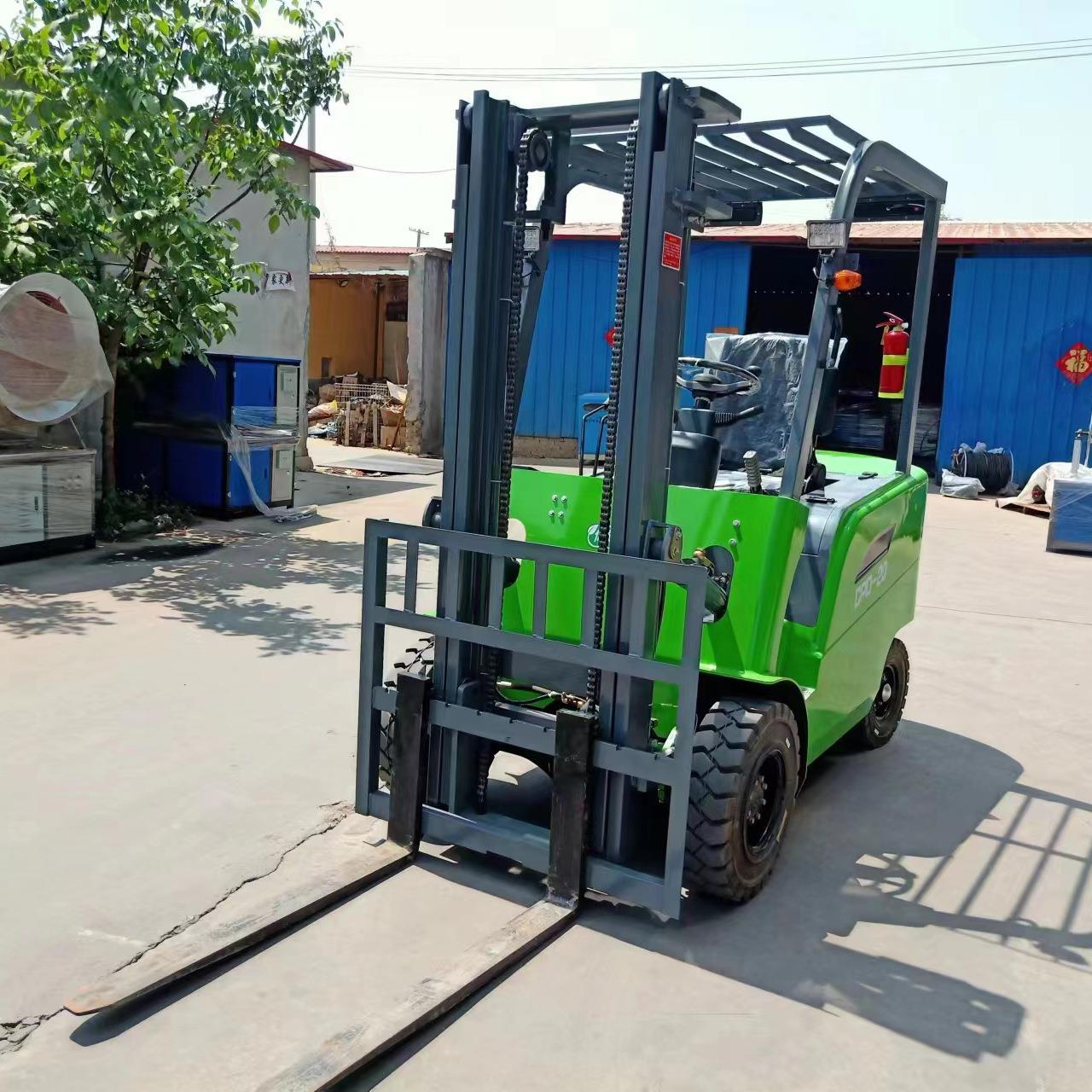 新能源电动叉车 1吨1.5吨四轮电动叉车 电动四轮上货叉车