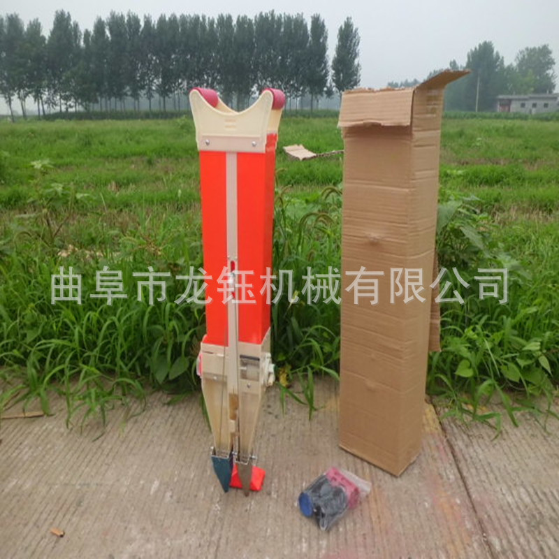 膜上种植播种机 三株玉米播种机 新型手提式双筒播种机