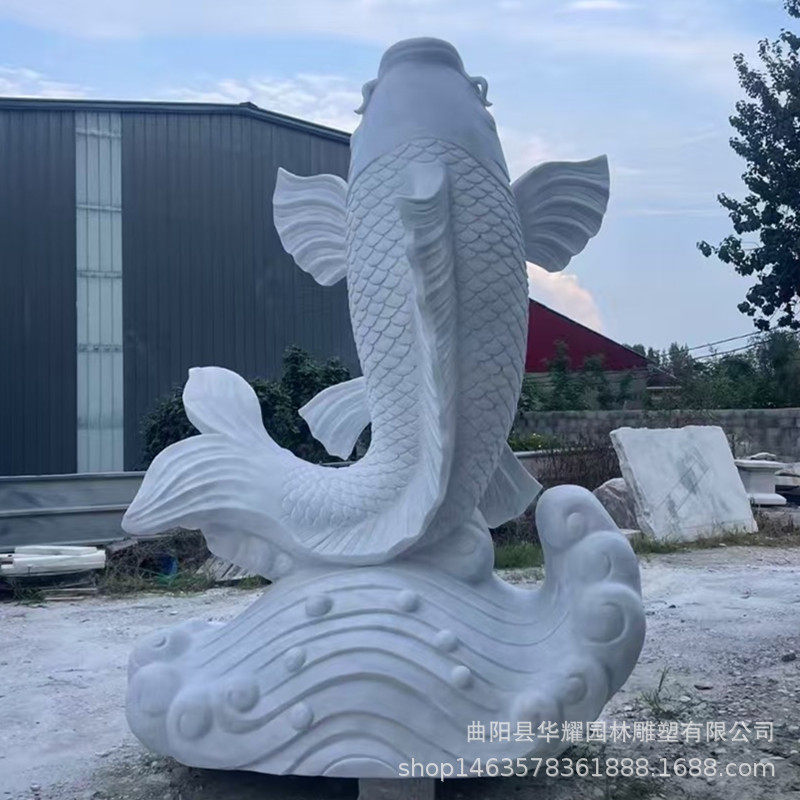 石雕鲤鱼花岗岩水池青石喷水鱼户外汉白玉吐水小鲤鱼景观流水摆件