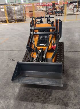 T360/T460小型滑移装载机履带轮式液压工地港口工程运输清运汽油