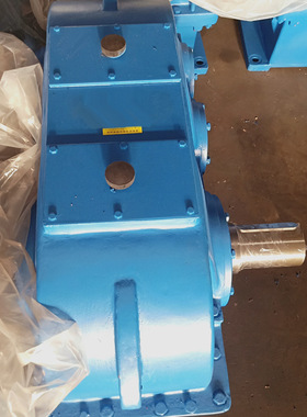 泰兴减速机现货供应QJS(QJC)900起重减速机