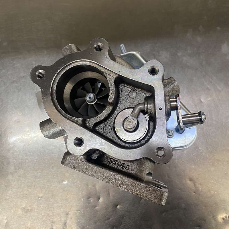 RHF5 Gt2259ls 17201-EW070 160926180T 17201EW070 涡轮增压器