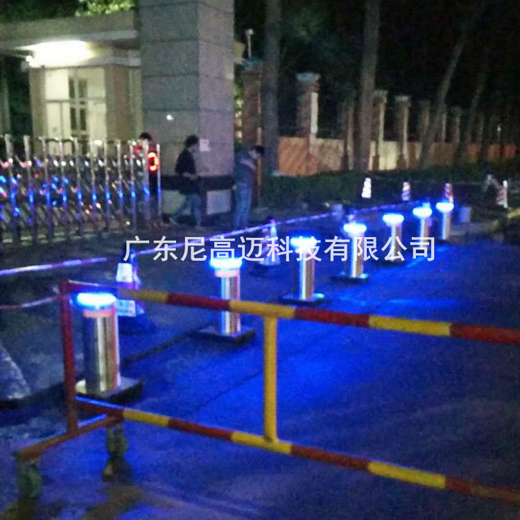 佛山供应学校社区道路液压一体式自动发光车挡隔离防恐起落柱路桩