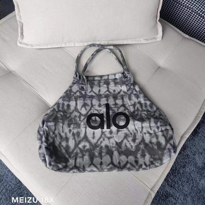 alo yoga 标志性购物手提包迷彩超大容量托特包便携多功能