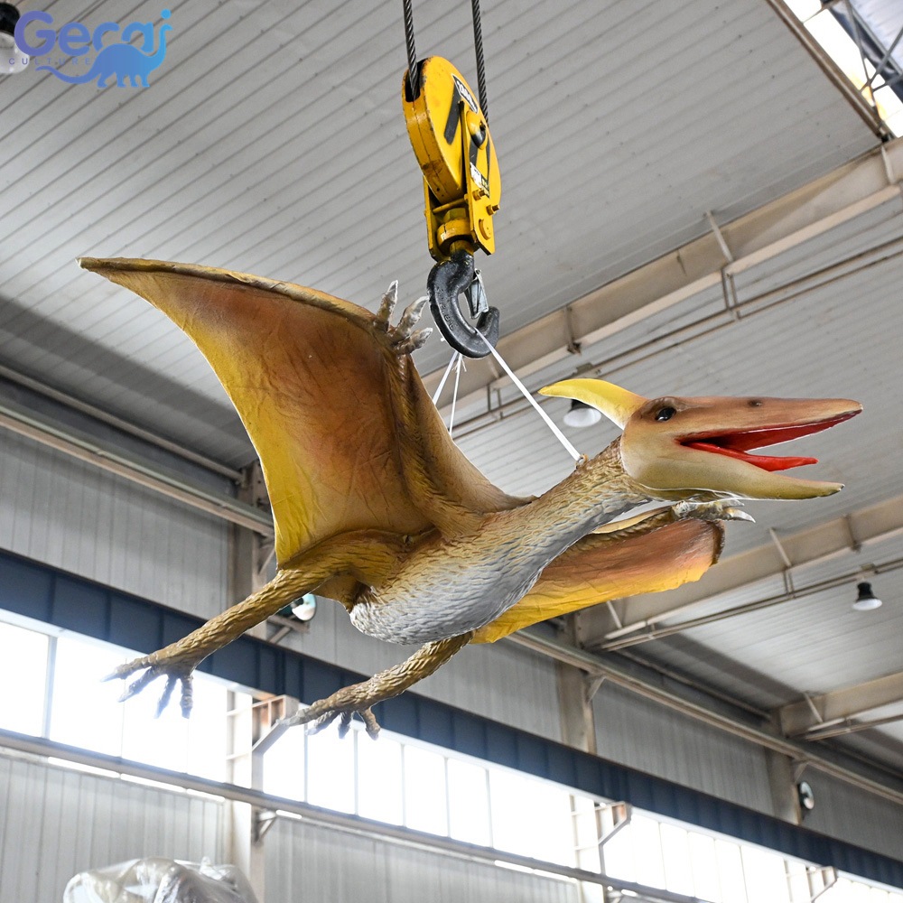 自贡大型仿真动物模型恐龙摆件展览可动可发声翼龙动态模型厂家