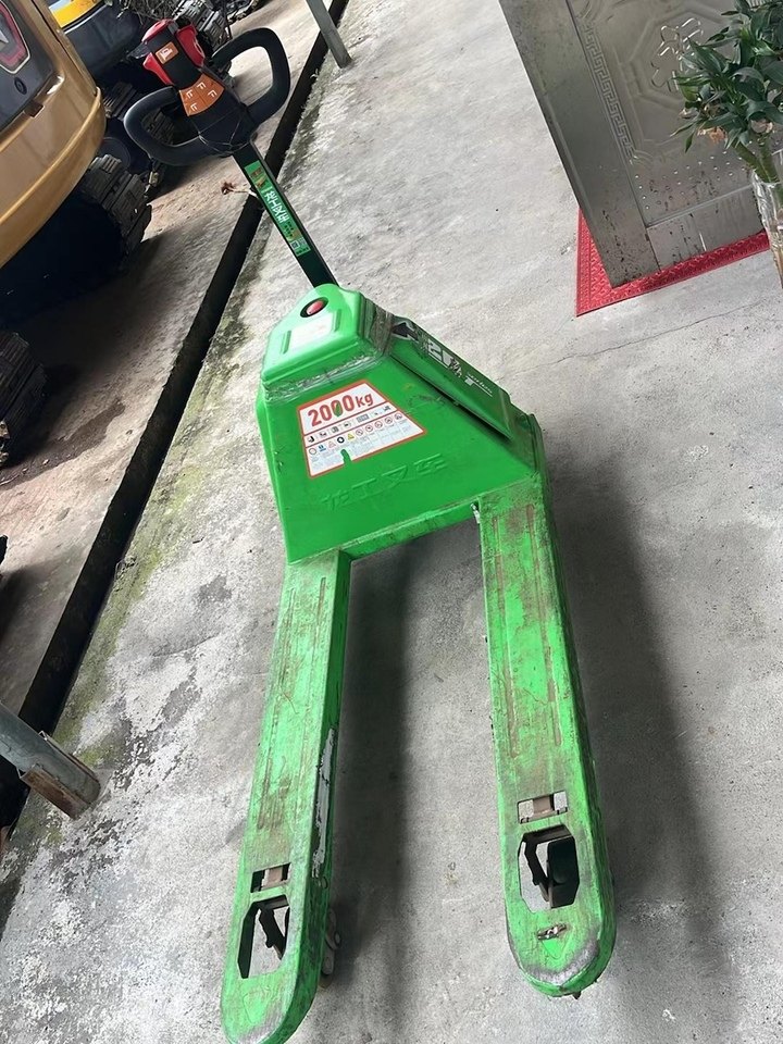 1月19日漳州109龙工CBD托盘搬运车3240204Q3776网络拍卖公告