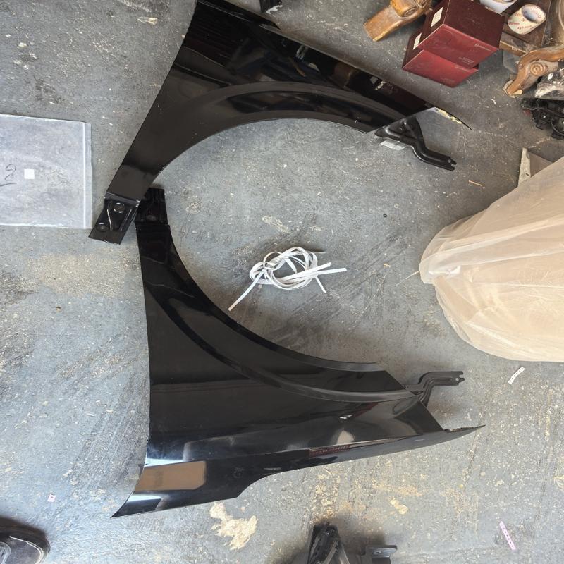 议价东风风神奕派008 前叶子板，奕派008前杠，有需要的可