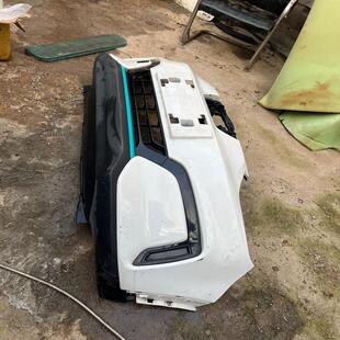 议价北汽ec3前杠