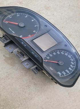 议价大众新捷达仪表盘总成31G920850A原装拆车，卡扣都
