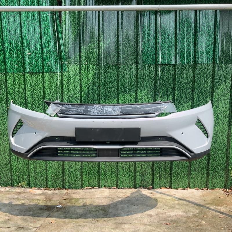 议价比亚迪元原车UP原车保险杠，比较新，无老化，非事故车，水