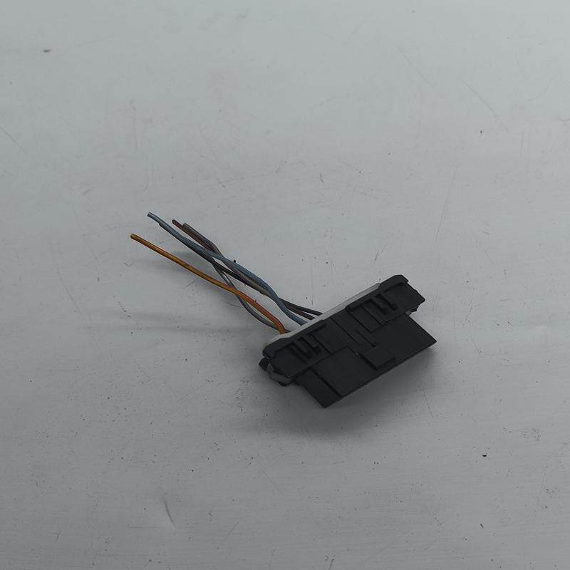 议价适用于老款马自达3马自达6 obd插头.欢迎询价。欢迎询