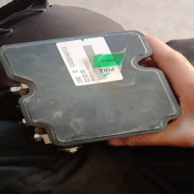 议价捷途abs泵通用x70x90型号为F08-3570010