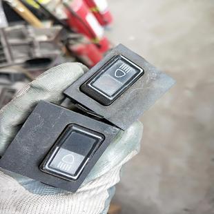 议价普桑大灯开关总成原车拆车件质量放心需要直接拍就行