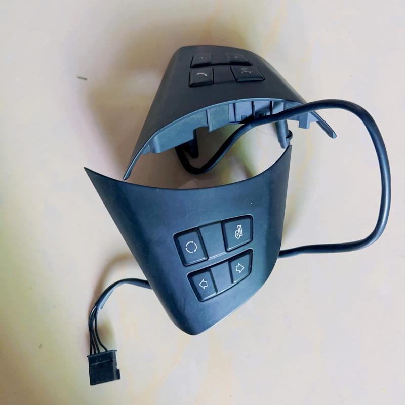 议价宝马E70方向盘按键X5 X6方向盘多功能开关按钮原装拆