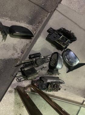 议价老款300CABS泵倒车镜 保鲜盒纯拆