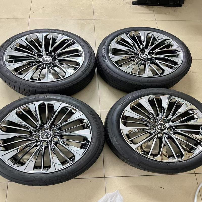 议价雷克萨斯LS500 20寸轮毂轮胎，原装进口，几乎全新。