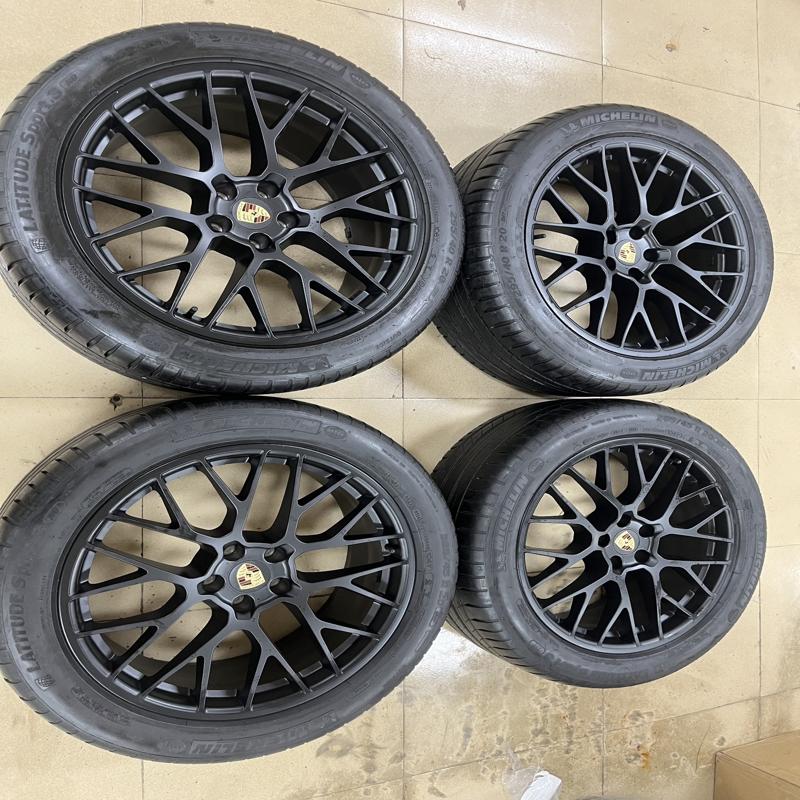 议价出一套自用20寸保时捷玛卡macan轮毂轮胎原厂原装拆车