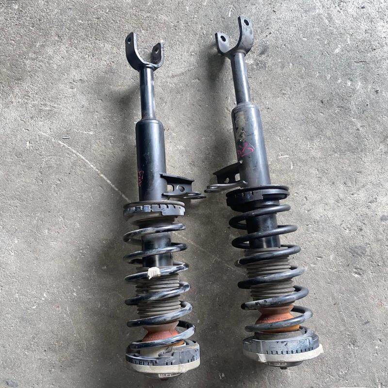 议价宝马5系F18减震器520前机525减震器528后机53