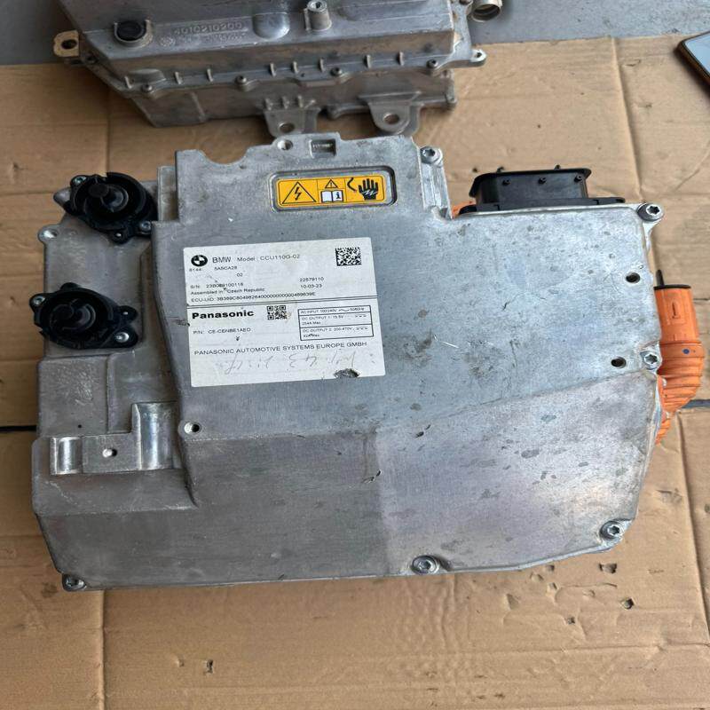 议价宝马i4 G28 CCU高压转接模块。充电器 变压器 转