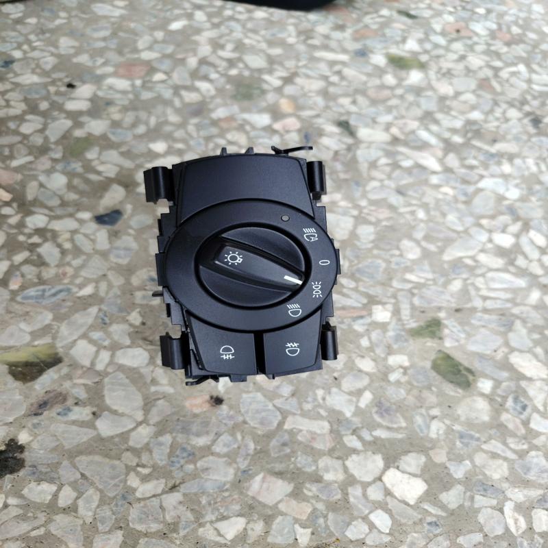 议价适配宝马1系大灯调节开关宝马X1雾灯开关E82E88E9