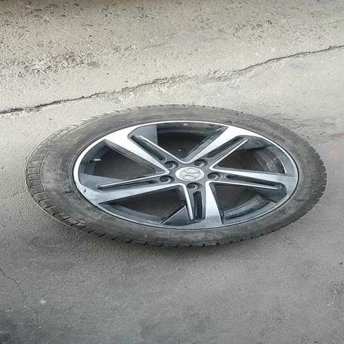 议价北汽新能源EU5  轮毂总成 纯拆/全新