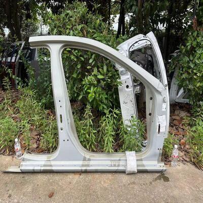 议价迈锐宝XL侧围前段，迈锐宝XLAB柱，右后叶，原厂用剩下