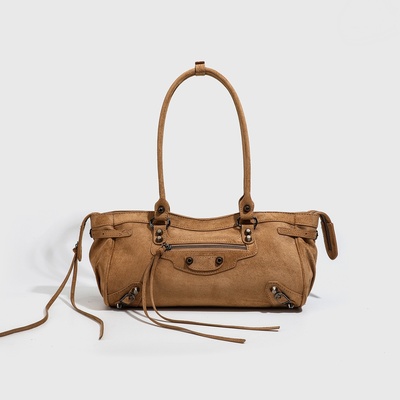 复古麂皮腋下包女铆钉流苏手提包