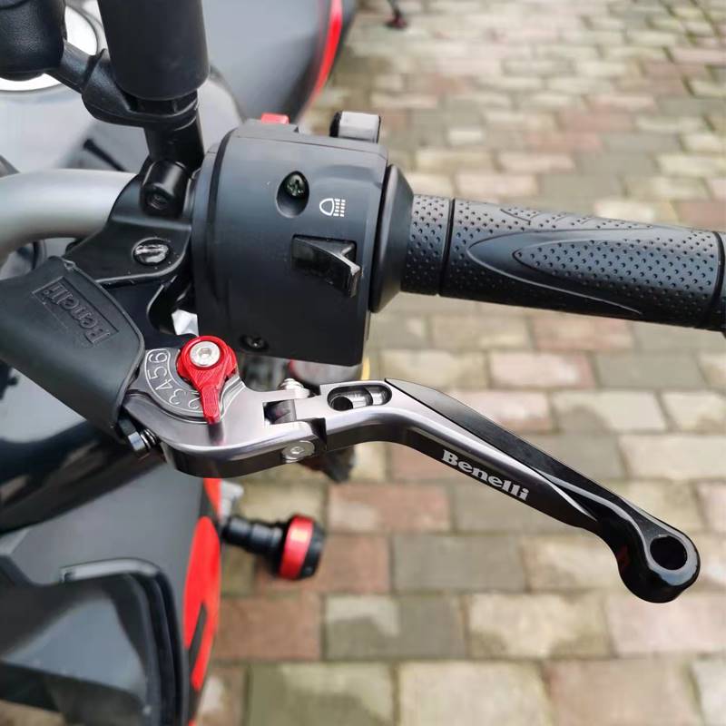 适用贝纳利302s黄龙600黄巡改装刹车牛角752s幼狮250/500离合手柄