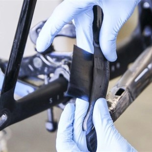 极速专业a修复碳纤维车架 断裂修复碳纤维车架修补 正规工厂 品质