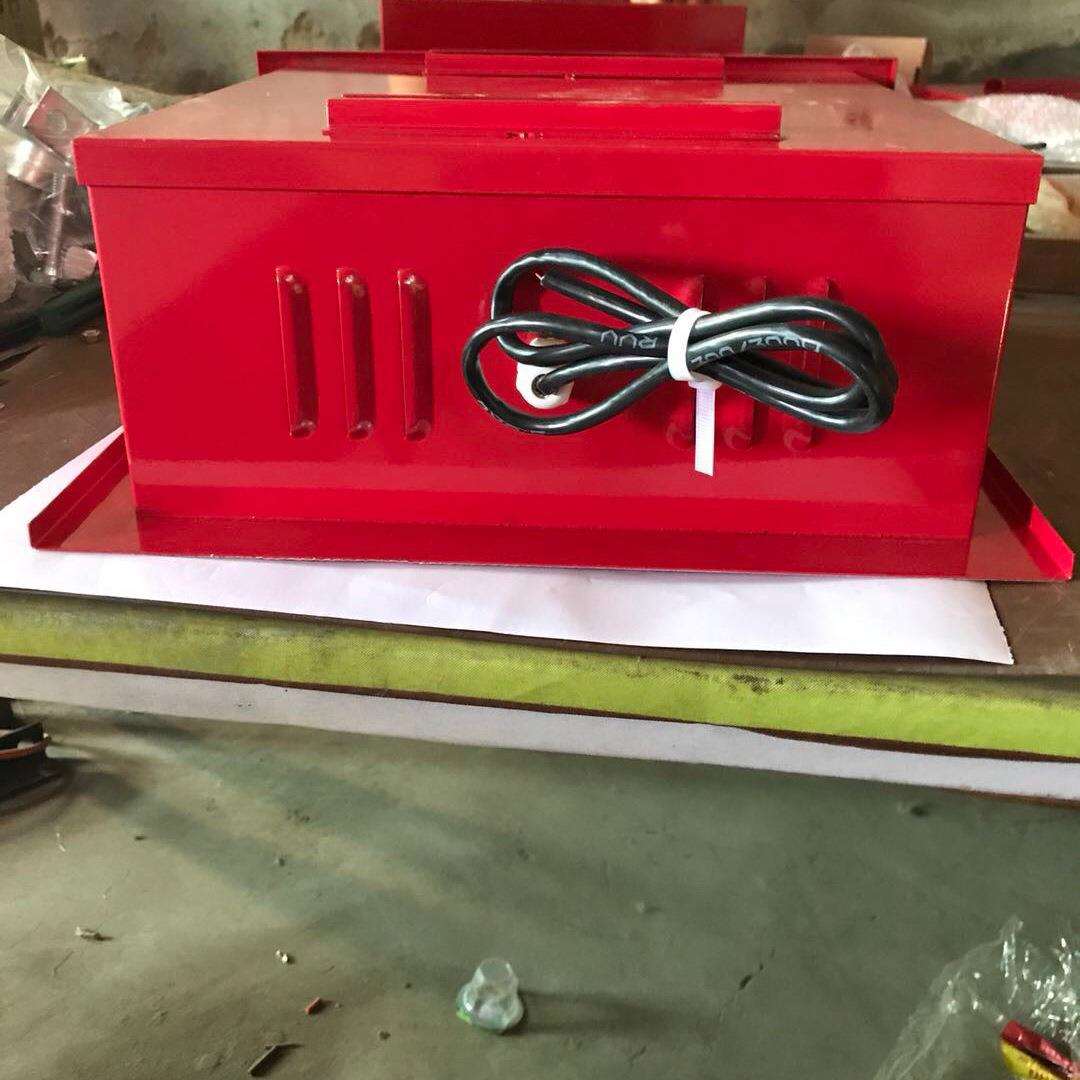 CDB-20L太阳能车挡土挡表示器轨道LED发光铁路防撞墙信号灯